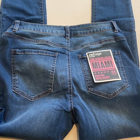 NWT $39.99 Miami SZ 11 Refuge Denim - Picture 9 of 12